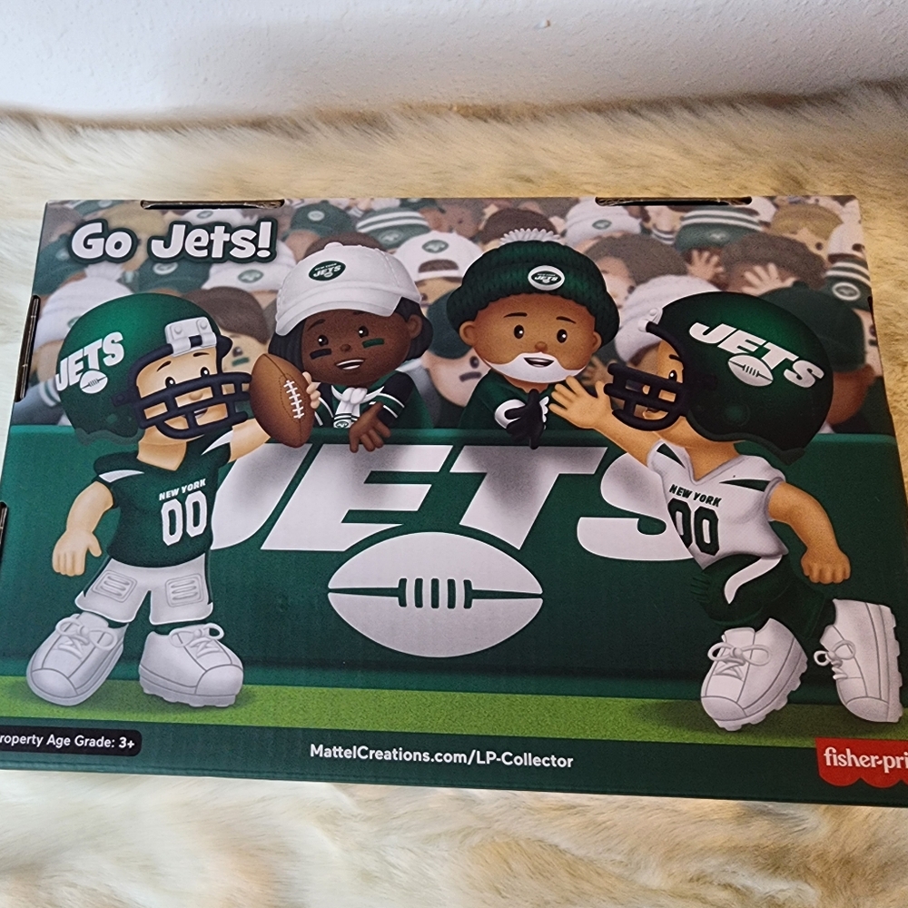 Fisher-Price Little People Collector x NFL New York Jets Set. - Picture 3 of 6